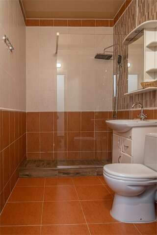 Гостиница Эсперо Ессентуки Номер-студия с кроватью размера "king-size" и диван-кроватью-4