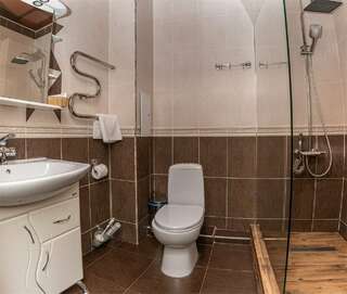 Гостиница Эсперо Ессентуки Люкс с кроватью размера «king-size»-12